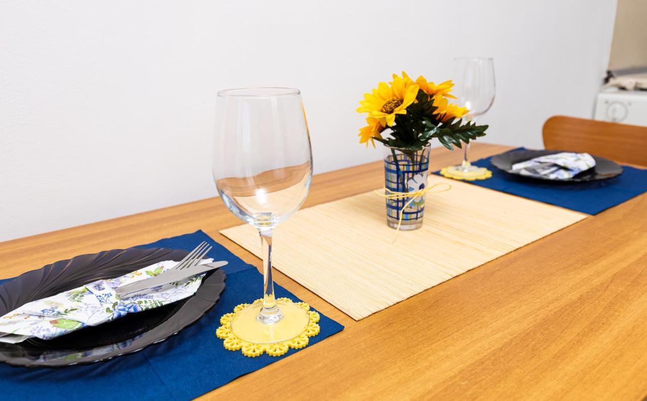 Lovely 1Bd Apartment Close To The Summer Theatre Пловдив Екстериор снимка